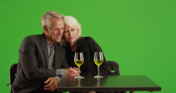 Verliefde Senioren Aanhankelijk Zijn Groen Scherm Groen Scherm Toetsen Componeren — Stockvideo