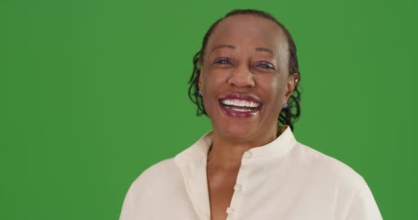 Elderly Black Woman Happily Poses Portrait His Upscale Bathroom Green — Stock Video