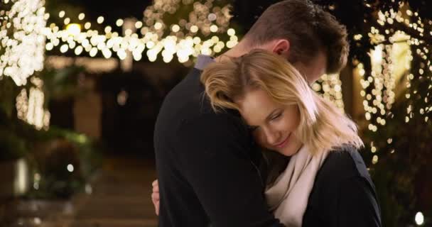 Pretty Caucasian Woman Hugging Her Boyfriend Outdoors Night Portrait Romantic — Stock Video