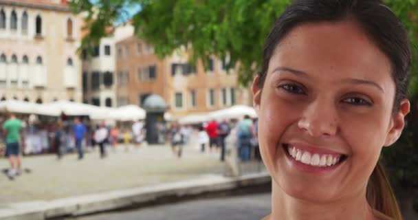 Close Portrait Beautiful Tourist Woman Street Italy Sightseeing Exploring Town — Stock Video