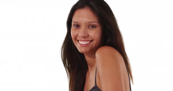 Primer Plano Hermosa Chica Caucásica Camiseta Rayas Mirando Por Encima — Vídeos de Stock