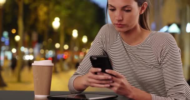 Young Lady Sitting Cafe Table Texting Phone Champs Elysees Paris — Stock Video