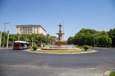 Çeşme ve kavşak Sevilla 'da