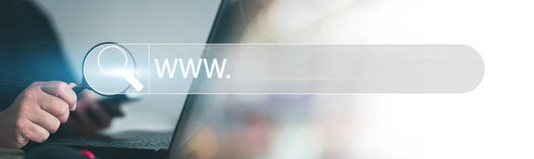 Bilgi konseptini araştır. Arama motoru optimizasyonu, SEO. Sanal internet arama sayfası bilgisayar dokunmatik ekranı. Bilgi, iş, eğitim ve veri arayışı.