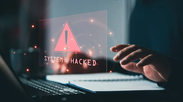 Bilgisayar ağındaki siber saldırıdan sonra sistem hacklendi. uzlaşmacı bilgi kavramı. İnternet virüsü siber güvenlik ve siber suç. Bilgiyi çalan hackerlar bir siber suçlu.