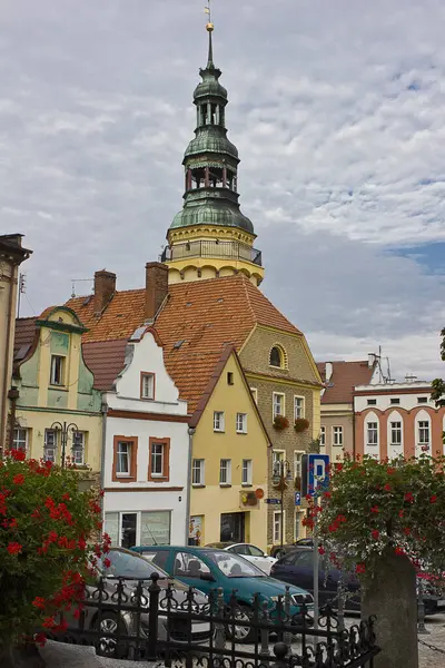 Polonya Nın Otmuchov Kentindeki Eski Şehir Merkezi Belediye Binası — Stok fotoğraf