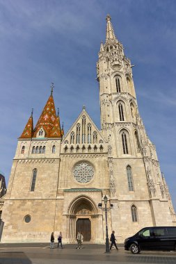 Budapeşte; Macaristan - 3 Mayıs: St Matyas Kilisesi Cephesi 3 Mayıs 2024, Budapeşte; Macaristan