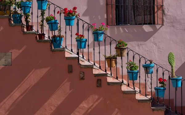 Mexican Old Colonial Style Stairs House Facade Gyuanajuato Mexico — Stock Photo, Image