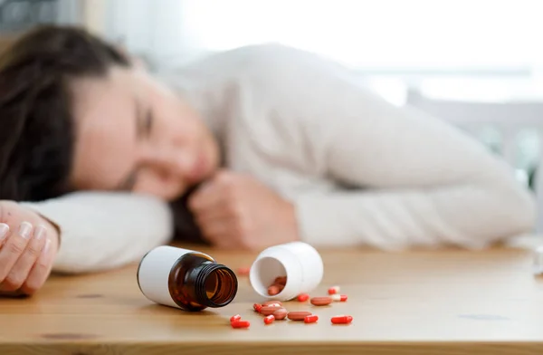 Young Woman Who Has Taken Too Much Medicine Lies Semiconscious — Stock Photo, Image