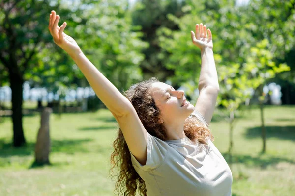 Woman Breathing Fresh Air Outdoors Summer Celebrating While Out Nature — Stock Photo, Image