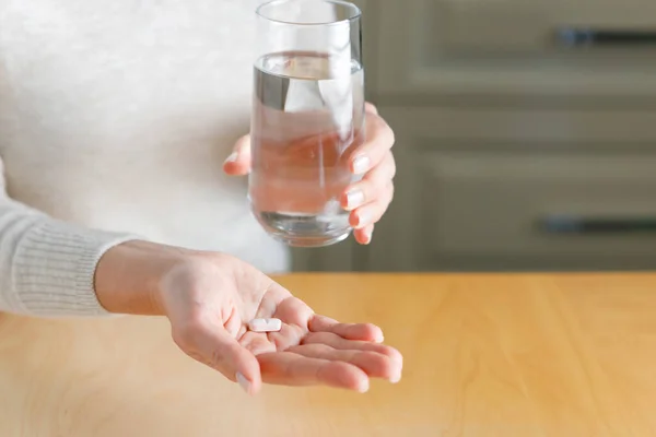 Closeup Shot Unrecognisable Woman Holding Glass Water Medication Kitche — Stock Photo, Image