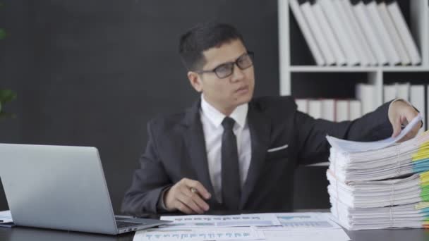 Businessman Studying Business Documents Work Writing Accountant Calculating Financial Reporting — Stock Video