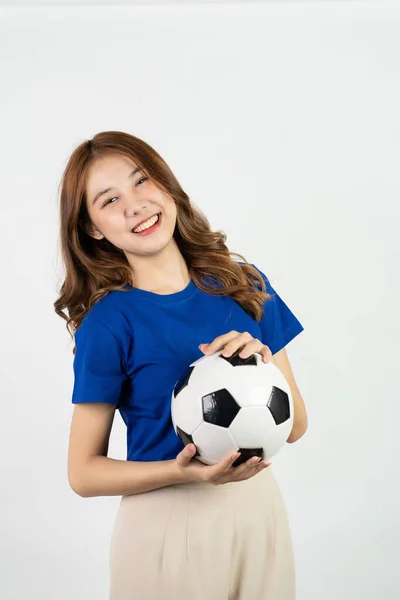 Mooie Aziatische Vrouwelijke Voetbal Fans Vieren Geïsoleerde Witte Achtergrond Vrouwelijke — Stockfoto