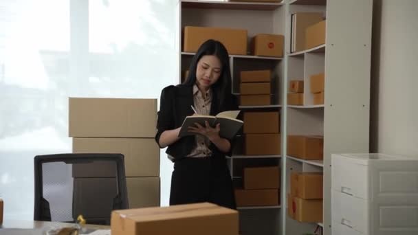 Starta Ett Litet Företag Asiatiska Kvinna Små Och Medelstora Företag — Stockvideo