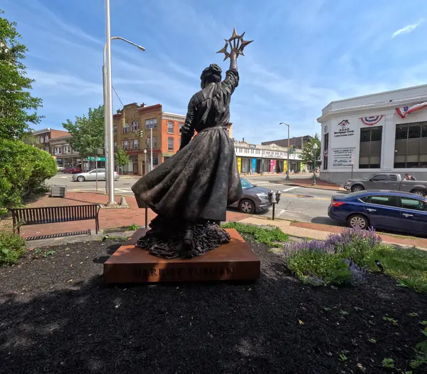 Harriet Tubman Heykeli