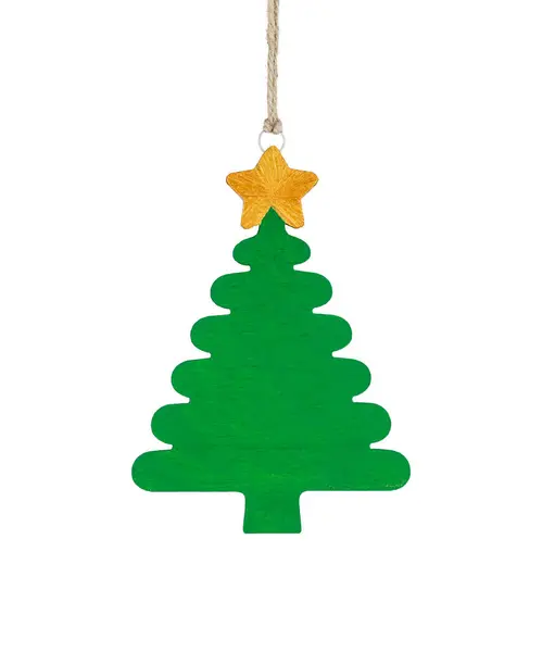 Mutlu Noeller ve mutlu yıllar konsepti. Beyaz arka planda ahşap Noel ağacı süsü asılı. Şenlikli Noel nesnesi.