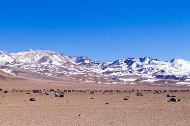 Bolivya manzarası, Salvador Dali çöl manzarası. Güzel Bolivya