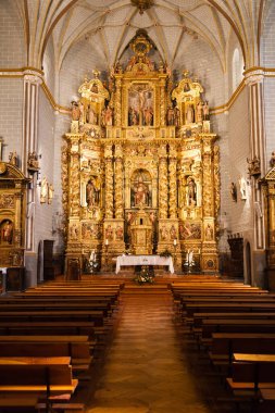 Aziz Peter Kilisesi 'nin iç manzarası, Anso kasabası, Huesca, İspanya