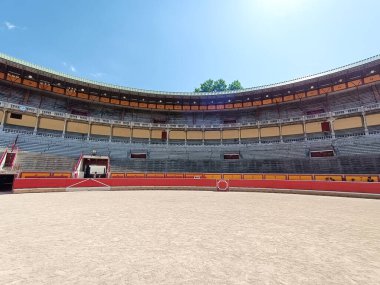 Plaza de Toros de Pamplona manzaralı. Boğaların koşusunun bitiş noktası, San Fermin Festivali. Pampeluna, İspanya