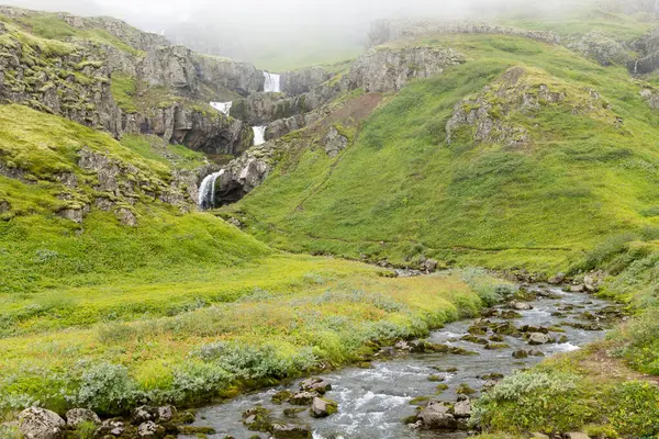 Klifbrekkufossar Fällt Der Sommersaison Ansicht Island Isländische Landschaft — Stockfoto
