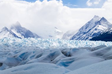 Perito Moreno buzulu Patagonya, Arjantin 'de yürüyoruz. Patagonya manzarası