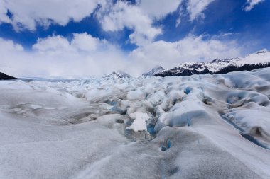Perito Moreno buzulu Patagonya, Arjantin 'de yürüyoruz. Patagonya manzarası