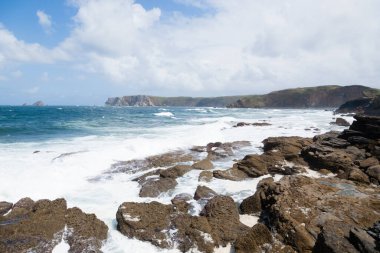 Verdicio plaj manzarası. Asturias kıyı şeridi panoraması, İspanya. İspanyol manzarası