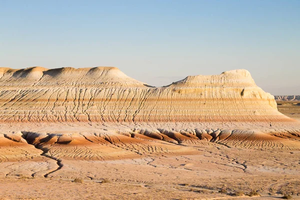 Punto Riferimento Del Deserto Mangystau Zona Kyzylkup Kazakistan Formazione Strati Fotografia Stock