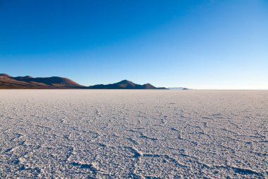 Salar de Uyuni, Bolivya. Dünyadaki en büyük tuz düzlüğü. Bolivya manzarası. Cerro Tunupa görünümü