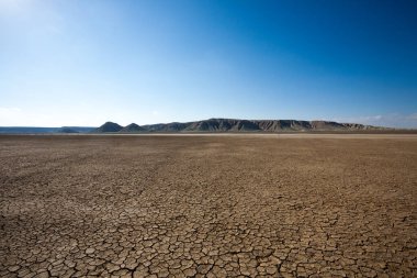 Mangystau çölünde, Kazakistan 'ın ıssız manzarası. Orta Asya simgesi