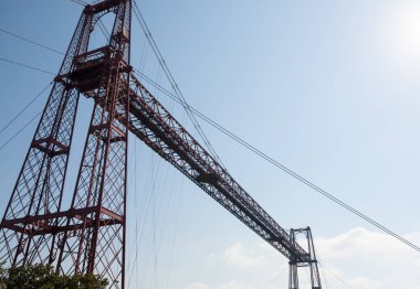 Çelik ışınlayıcı köprüsü. Portekiz ve Las Arenas arasındaki Vizcaya köprüsü, İspanya