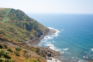 İspanya, Villano Burnu 'ndan Biscay Körfezi manzaralı. İspanyol okyanus manzarası