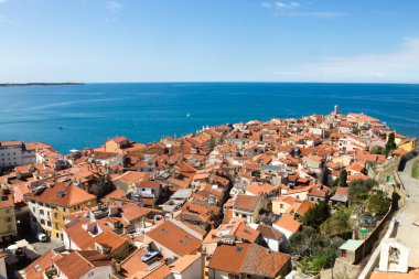 Piran Ortaçağ havacılık manzarası, Slovenya. Istria dönüm noktası