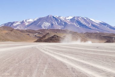 Bolivya Dağları manzarası, Bolivya. And Platosu manzarası.
