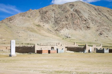 İzole edilmiş Moğolistan bölgesindeki İslam mezarlığı, Altai Tavan Bogd Milli Parkı