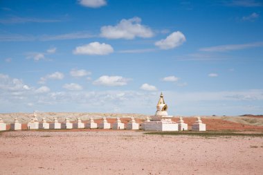 Sajn ve Budist manastırı, Gobi bölgesi, Moğolistan dönüm noktası. Khamariin Khiid Manastırı