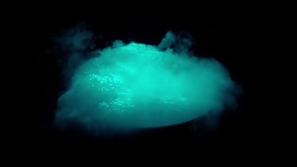 Strange Blue Liquid Vat Bubbling Isolated Black Compositing Element — Vídeo de Stock