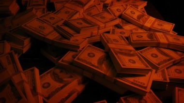 Para Ateş Işığında Yığılıyor Çekim