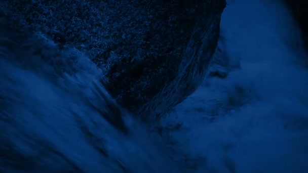 Mountain Stream Νύχτα Closeup — Αρχείο Βίντεο
