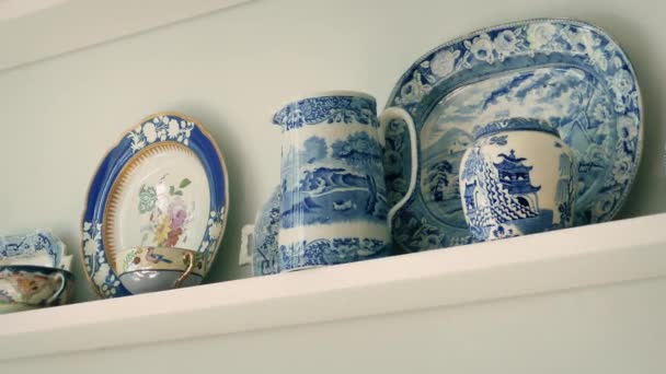 Fine China Collection Shelf Moving Shot — Video Stock
