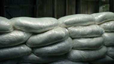 Fentanil Çuvalları Kulübede Birikti