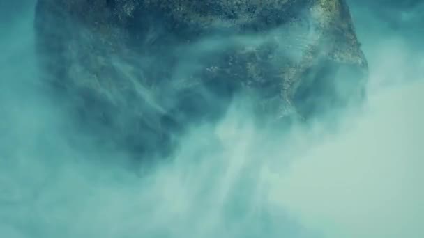 Ősi Koponya Füstben Fantázia Jelenet — Stock videók