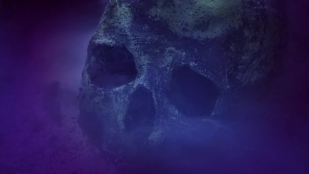 Totenkopf Mit Rauchverwirbelnder Halloween Szene — Stockvideo