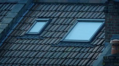 Çatı Pencerelerinde Sağanak Yağmurweather condition