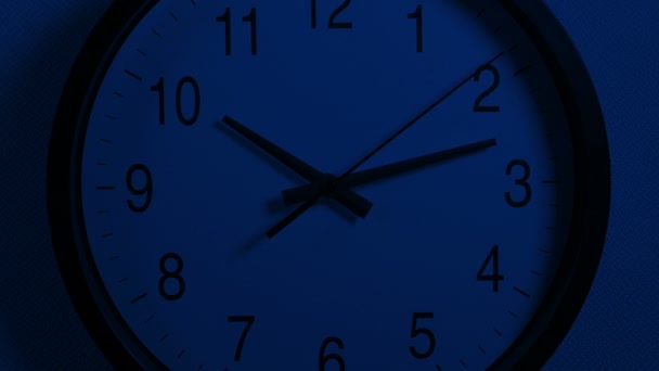 Relógio Rosto Noite Closeup — Vídeo de Stock