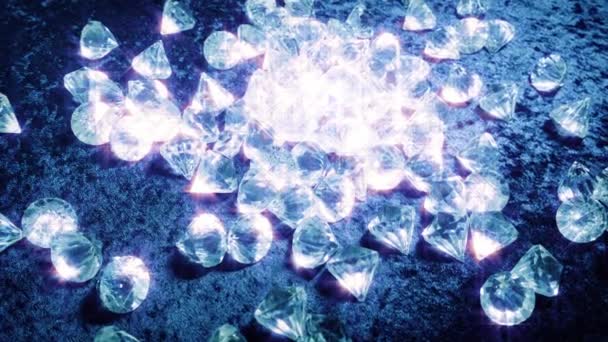 天鹅绒上美丽的闪闪发光的钻石 — 图库视频影像