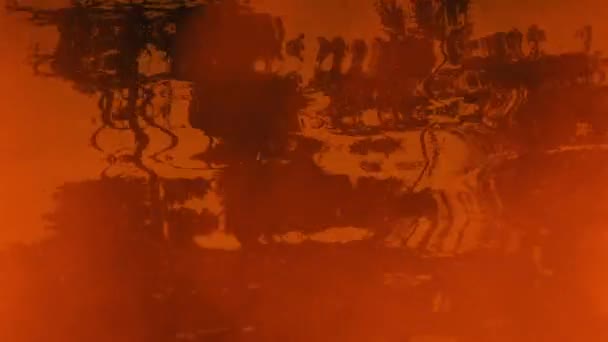 Dumanlı Kızıl Bataklık Suyu Ürkütücü Detay — Stok video