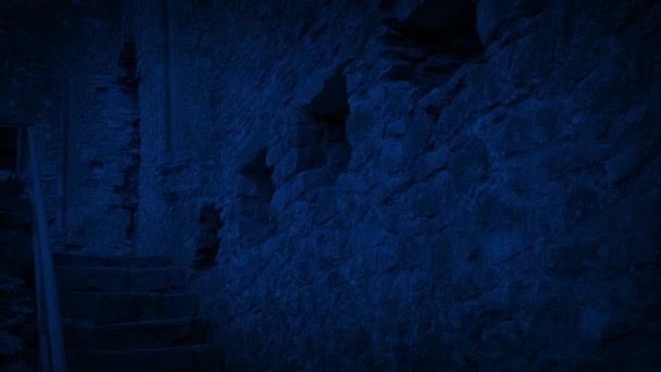 Σκάλες Στο Κάστρο Καταστρέφουν Νύχτα — Αρχείο Βίντεο