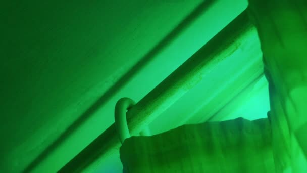 Ufo Zielone Światło Zasłonami Strzały — Wideo stockowe