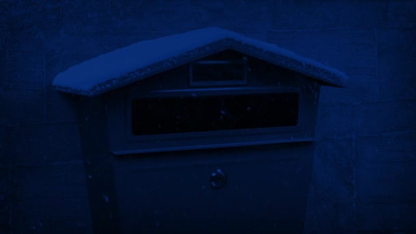 Post Brief Oder Paket Einer Verschneiten Nacht — Stockvideo